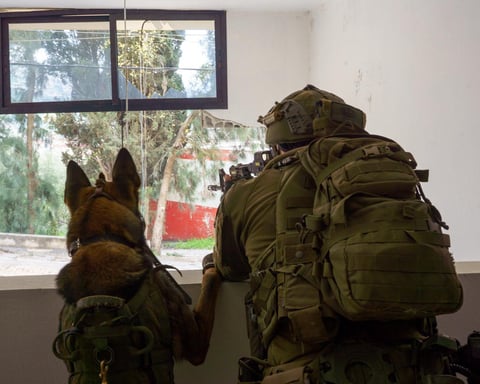 IDF soldiers from the 98th Division operating in southern Lebanon security zone