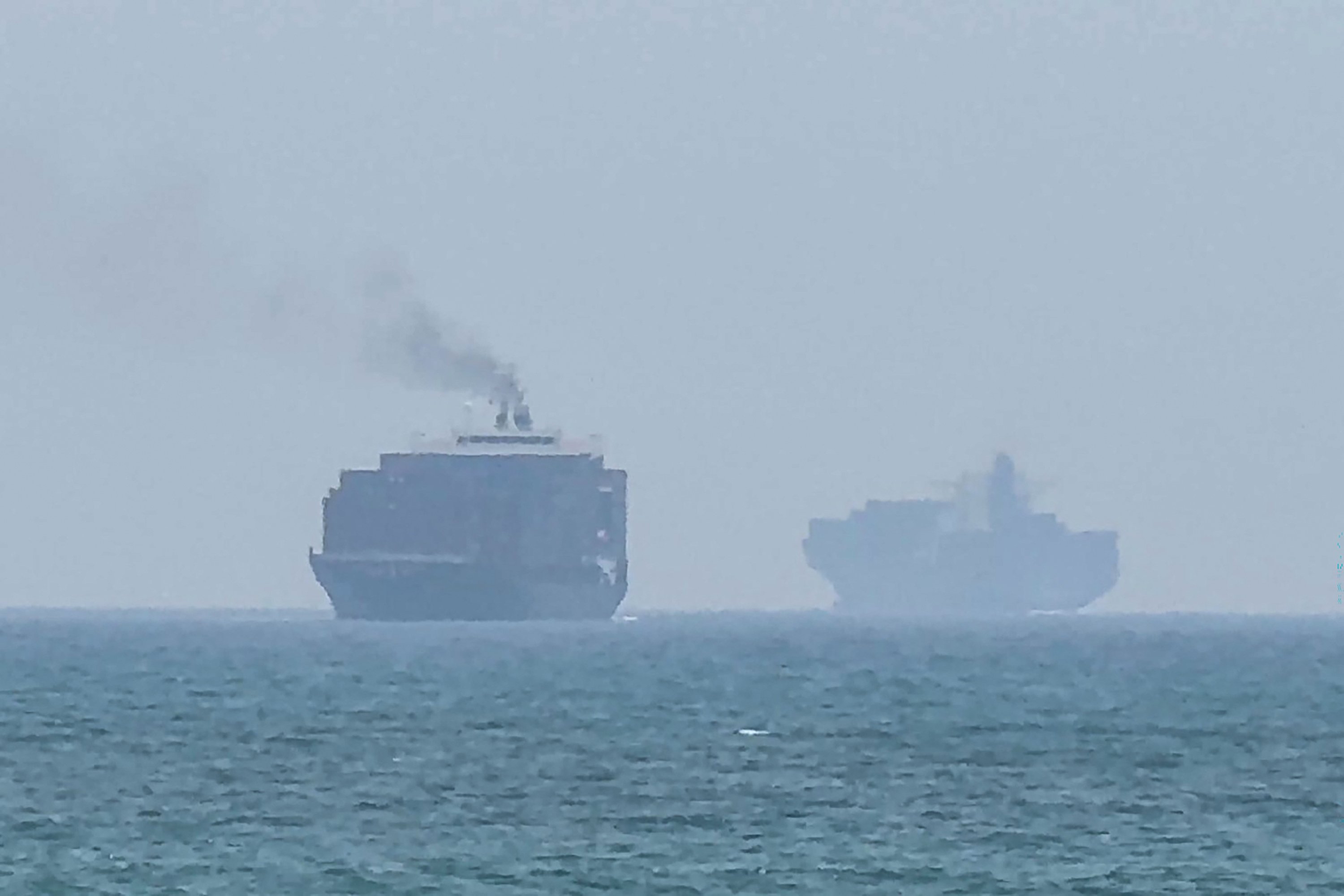 Iranian military forces amid Gulf War escalation as US and Iran exchange strikes over Strait of Hormuz