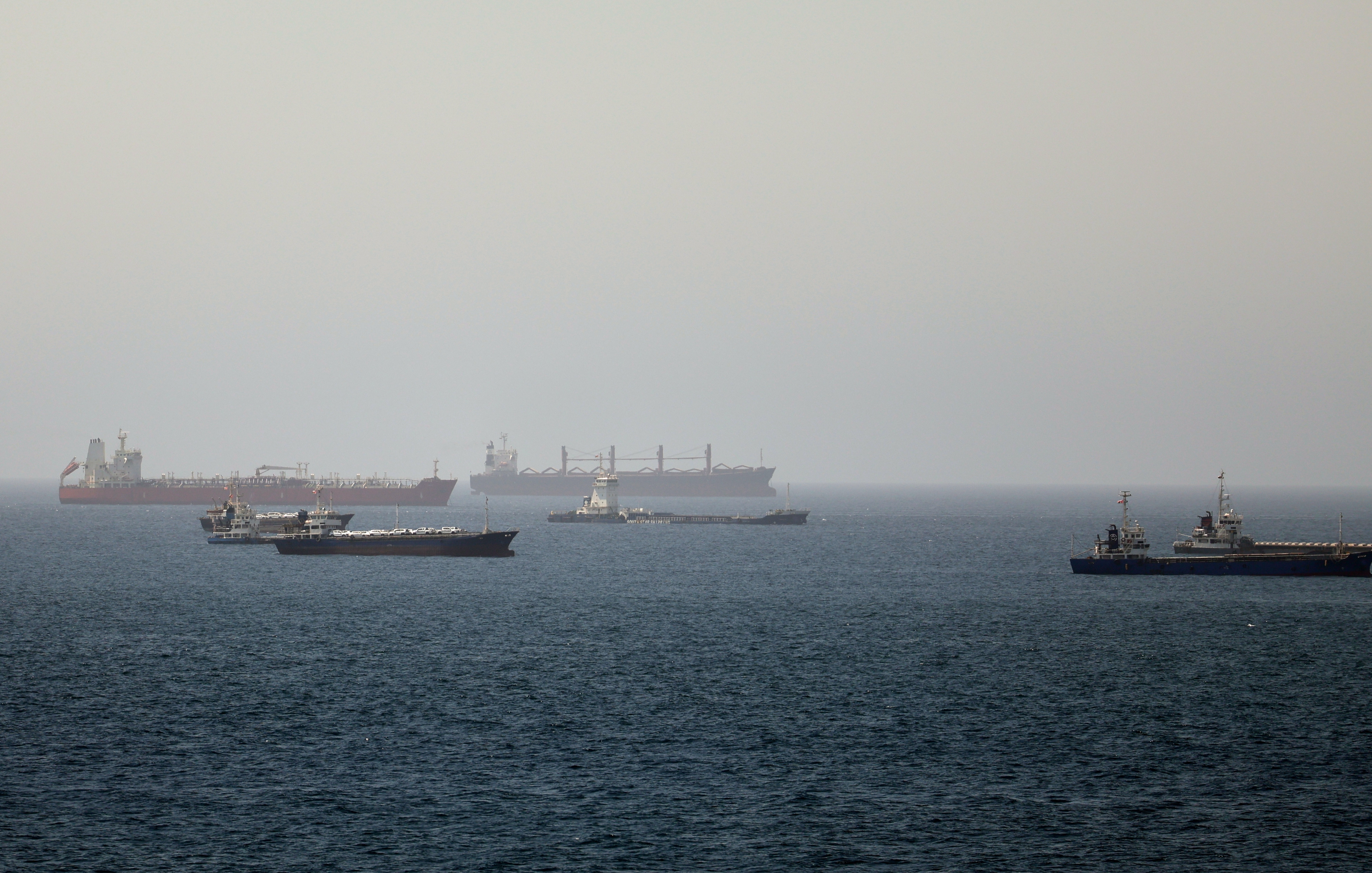 Oil tanker explosion near Strait of Hormuz amid IRGC mine operations July 2026