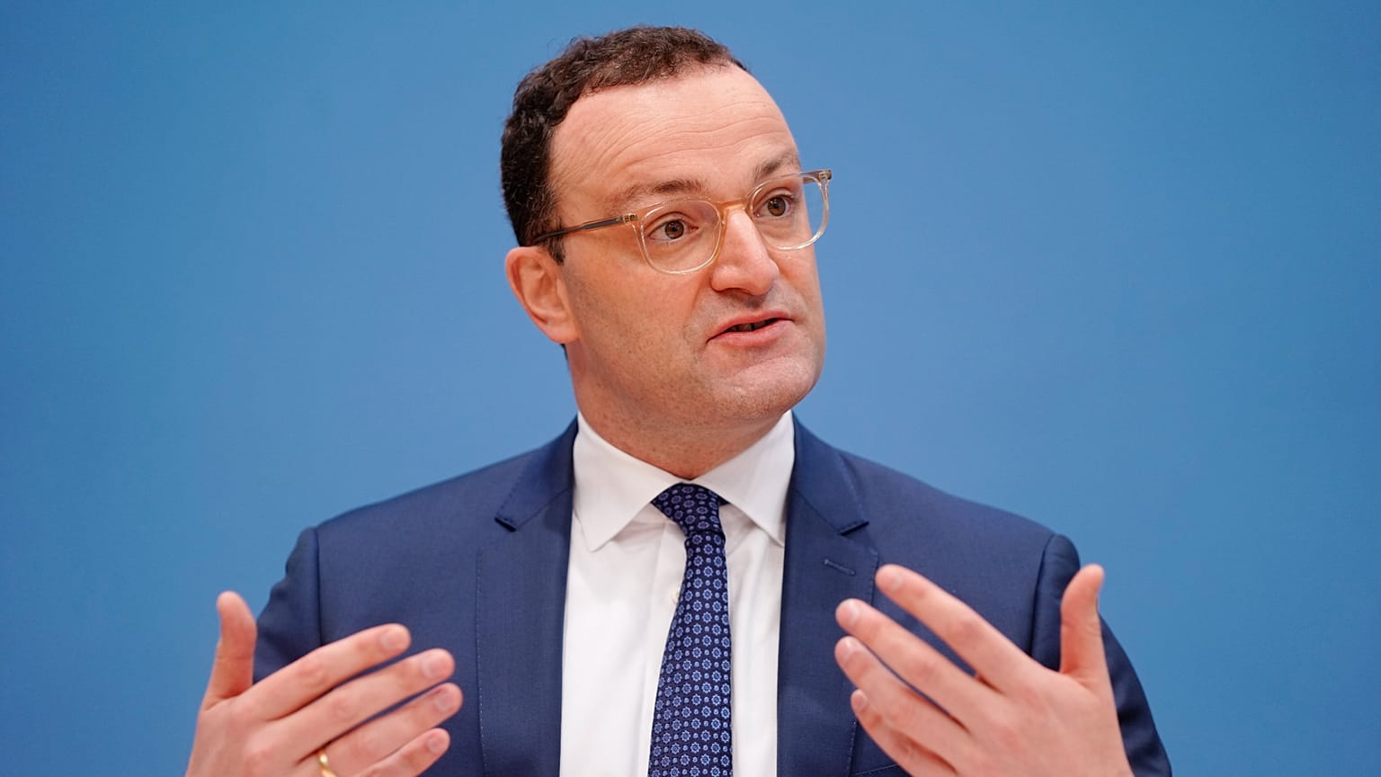Jens Spahn addresses CDU/CSU parliamentary group before his resignation