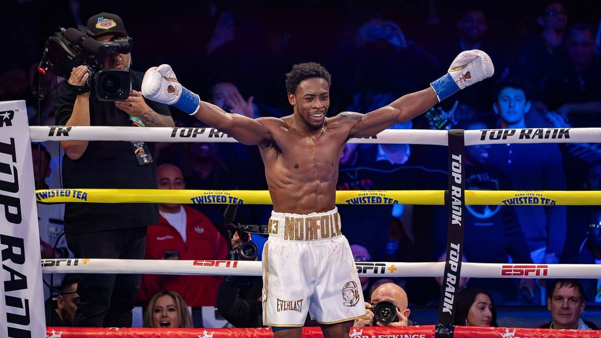 Keyshawn Davis, the WBO mandatory challenger at welterweight, set to face Devin Haney on October 3 after Top Rank won the purse bid