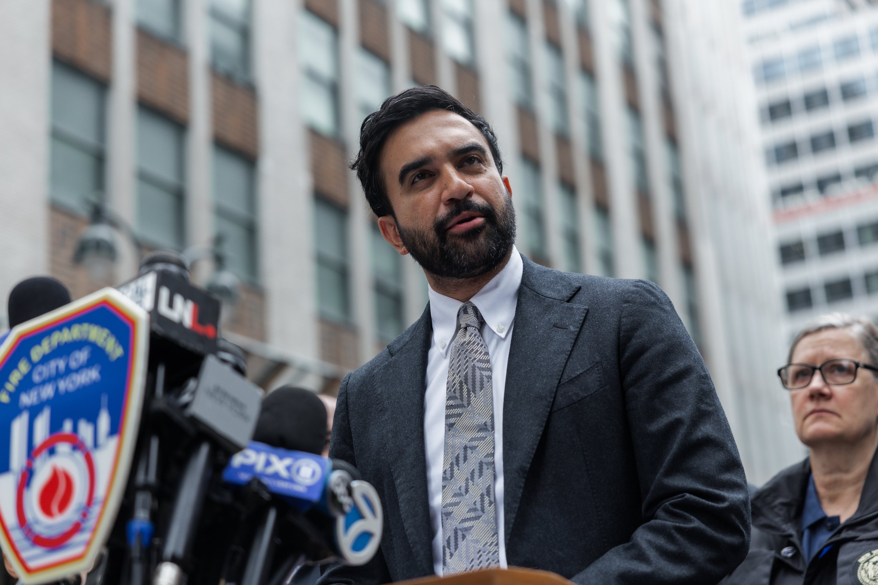 New York Mayor Zohran Mamdani demands Benjamin Netanyahu be arrested for war crimes while Trump declares Netanyahu will not be arrested in the US