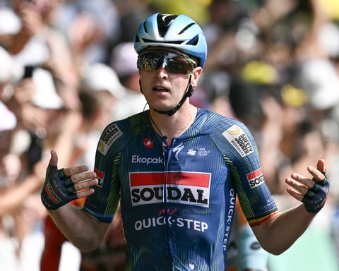 Tim Merlier of Soudal Quick-Step sprints to victory at the Tour de France Stage 7 finish in Bordeaux