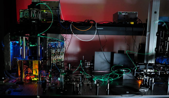Microsoft data center networking infrastructure supporting Azure cloud and AI workloads