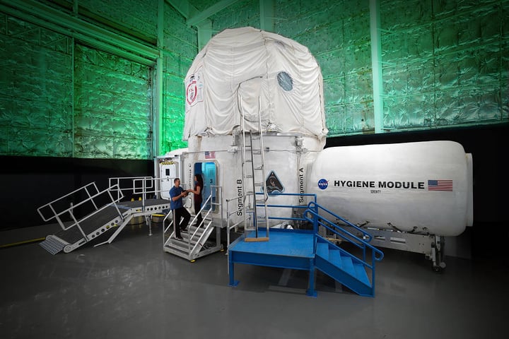 Exterior view of NASA's HERA habitat at Johnson Space Center, which will supply the transit simulation for the new Moon and Mars Exploration Analog mission