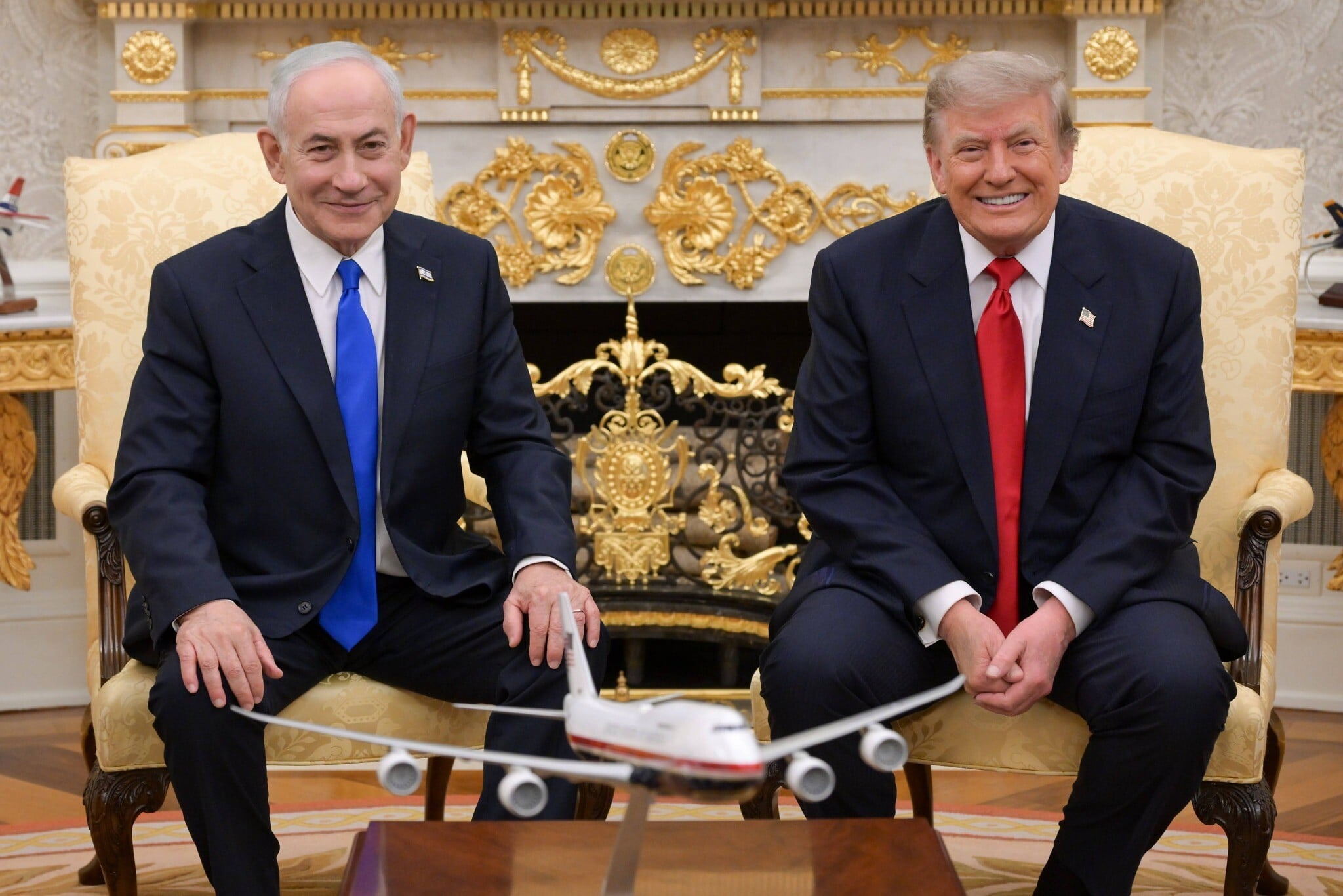 Benjamin Netanyahu and Donald Trump at the White House Oval Office meeting on Iran war