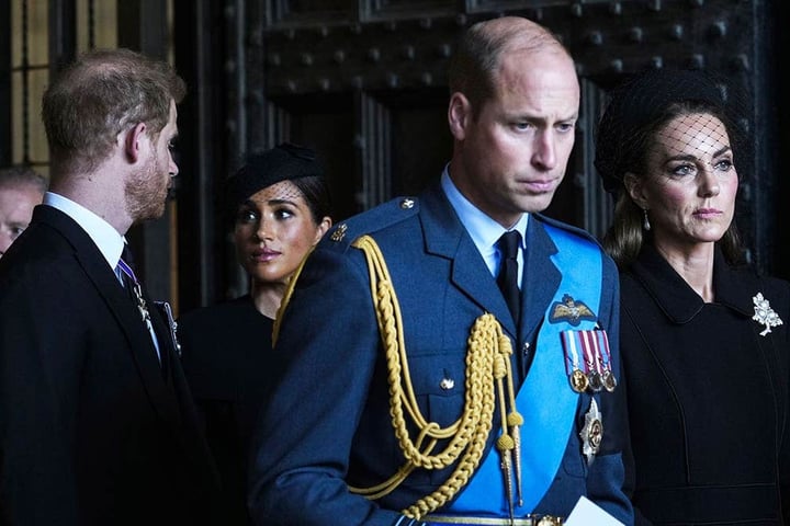 Prince Harry and King Charles amid security dispute over grandchildren UK visit