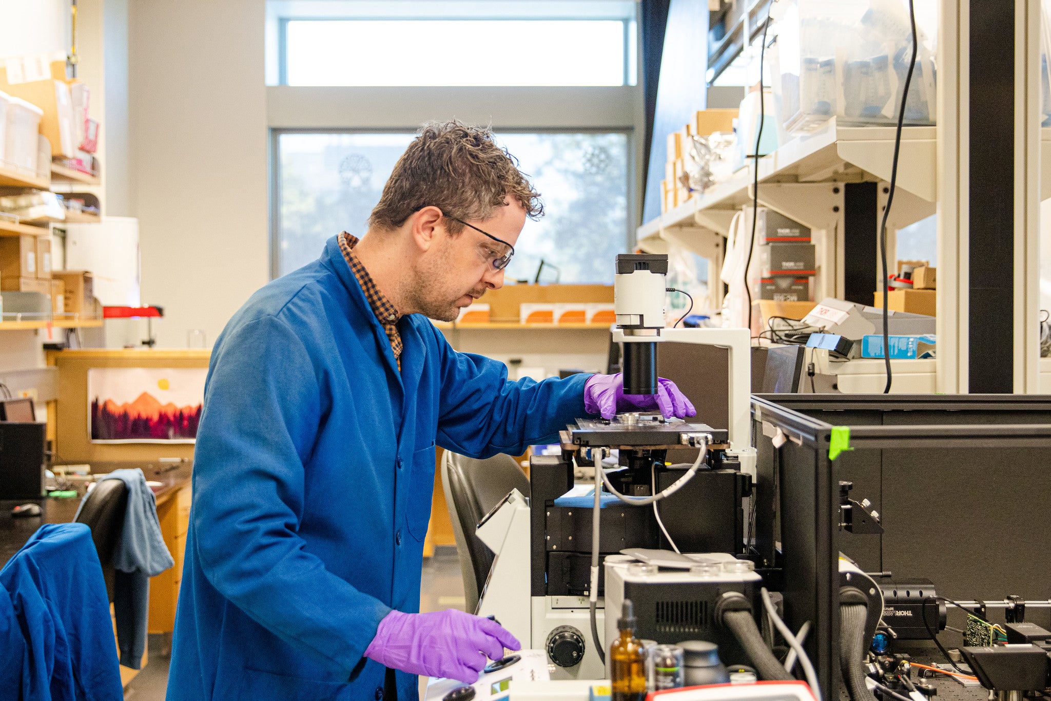 Dr. Randy Carney uses a Raman microscope to study nanoplastics at UC Davis