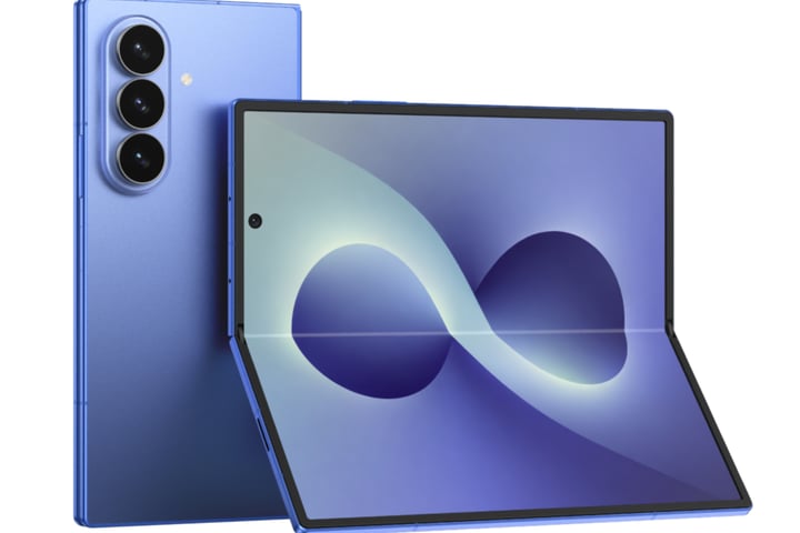 Samsung Galaxy Z Fold 8 Ultra premium foldable smartphone concept