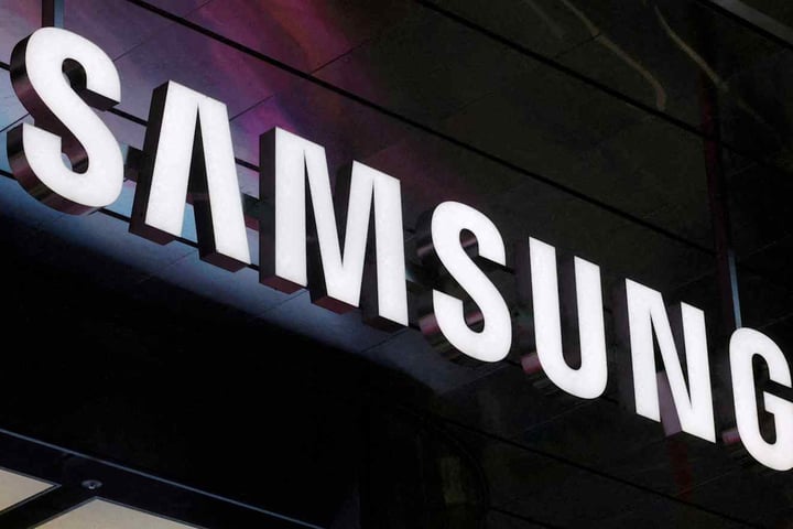 Samsung Electronics headquarters as the company posts record Q2 2026 operating profit driven by AI memory chip demand