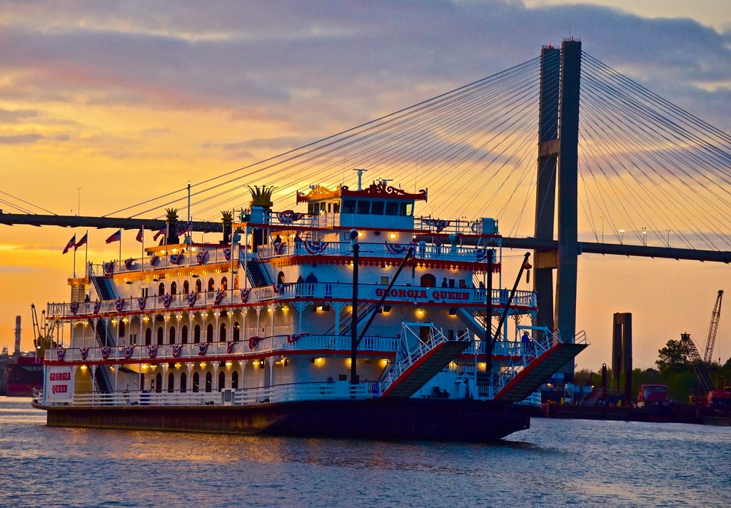 Savannah Georgia city skyline and historic district