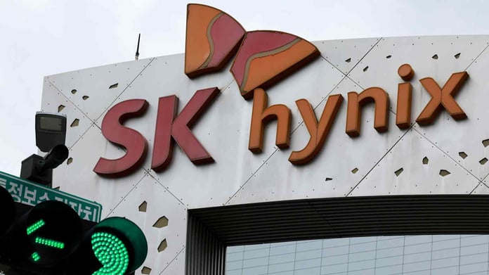 SK Hynix memory chips at the center of South Korea's KOSPI record single-day selloff triggered by Q2 2026 earnings miss