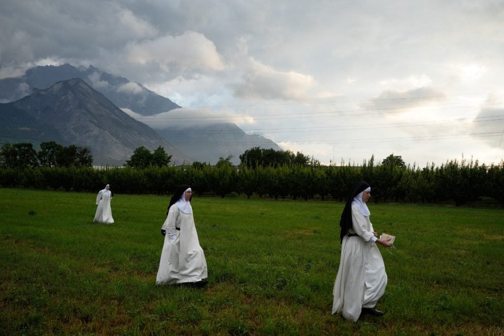 Nuns arrive at Econe seminary Switzerland for SSPX bishop consecration ceremony July 1 2026