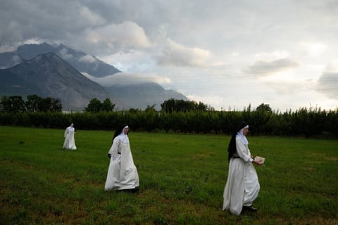 Nuns arrive at Econe seminary Switzerland for SSPX bishop consecration ceremony July 1 2026