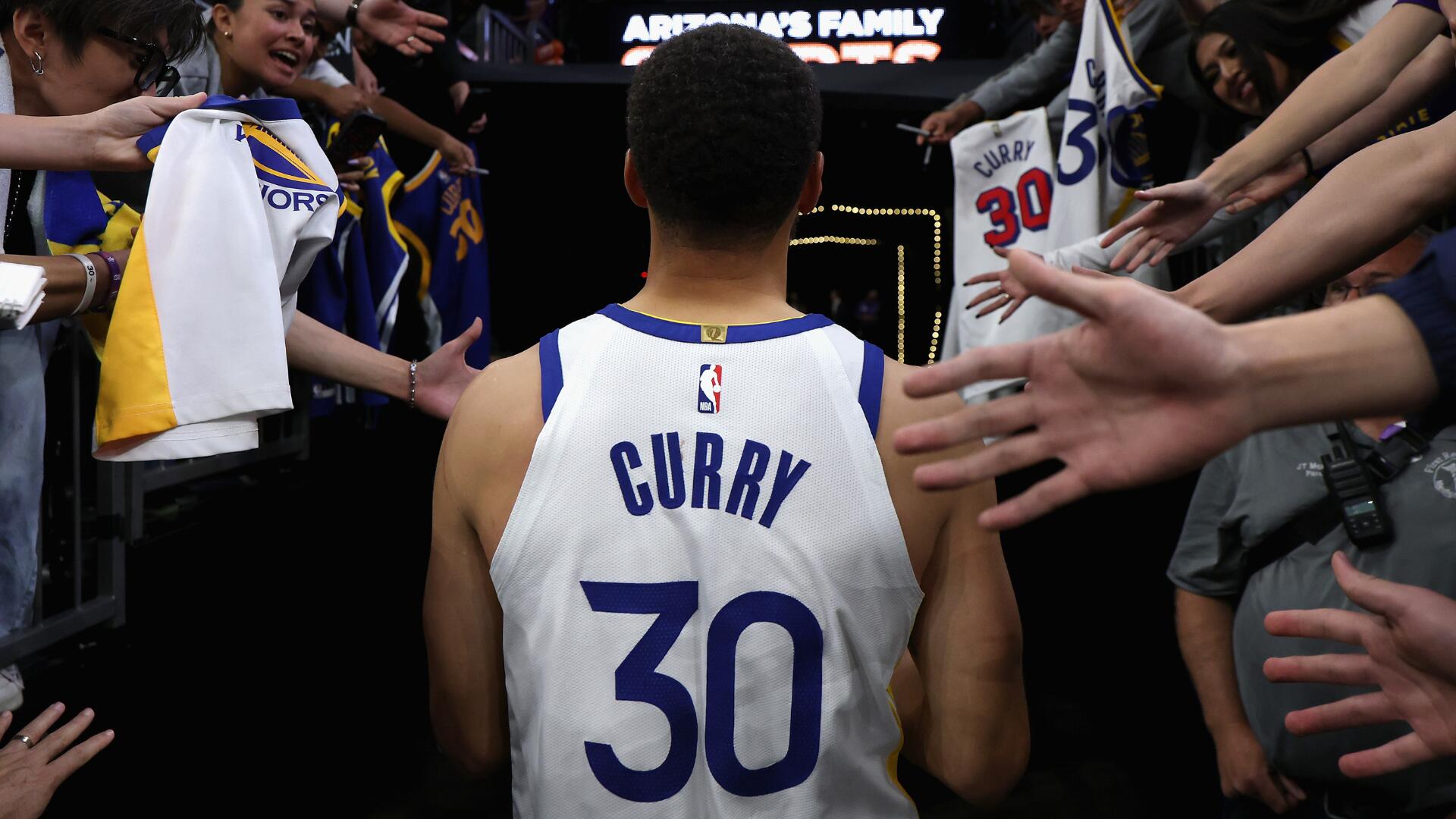Stephen Curry dribbles during a Golden State Warriors NBA game in 2026