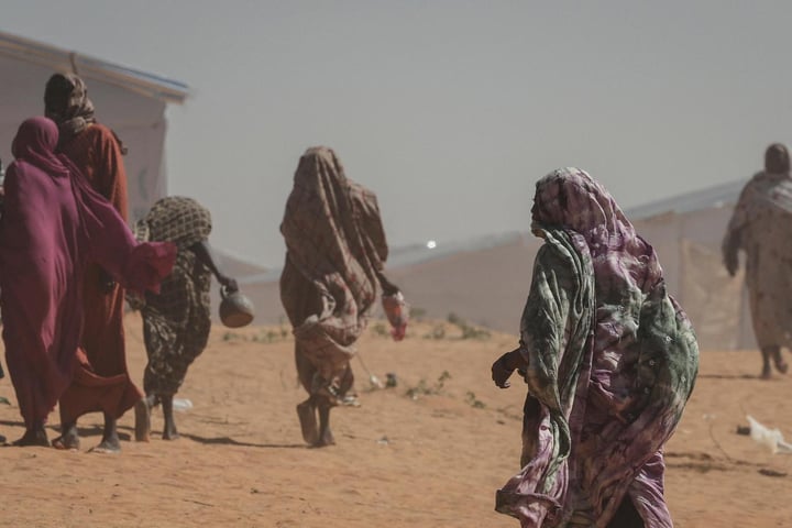 Sudanese refugee women at Tulum refugee camp in Chad during Sudan civil war