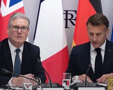 French President Emmanuel Macron and UK Prime Minister Keir Starmer at the joint UK-France summit, where both nations agreed to deploy naval forces to the Strait of Hormuz