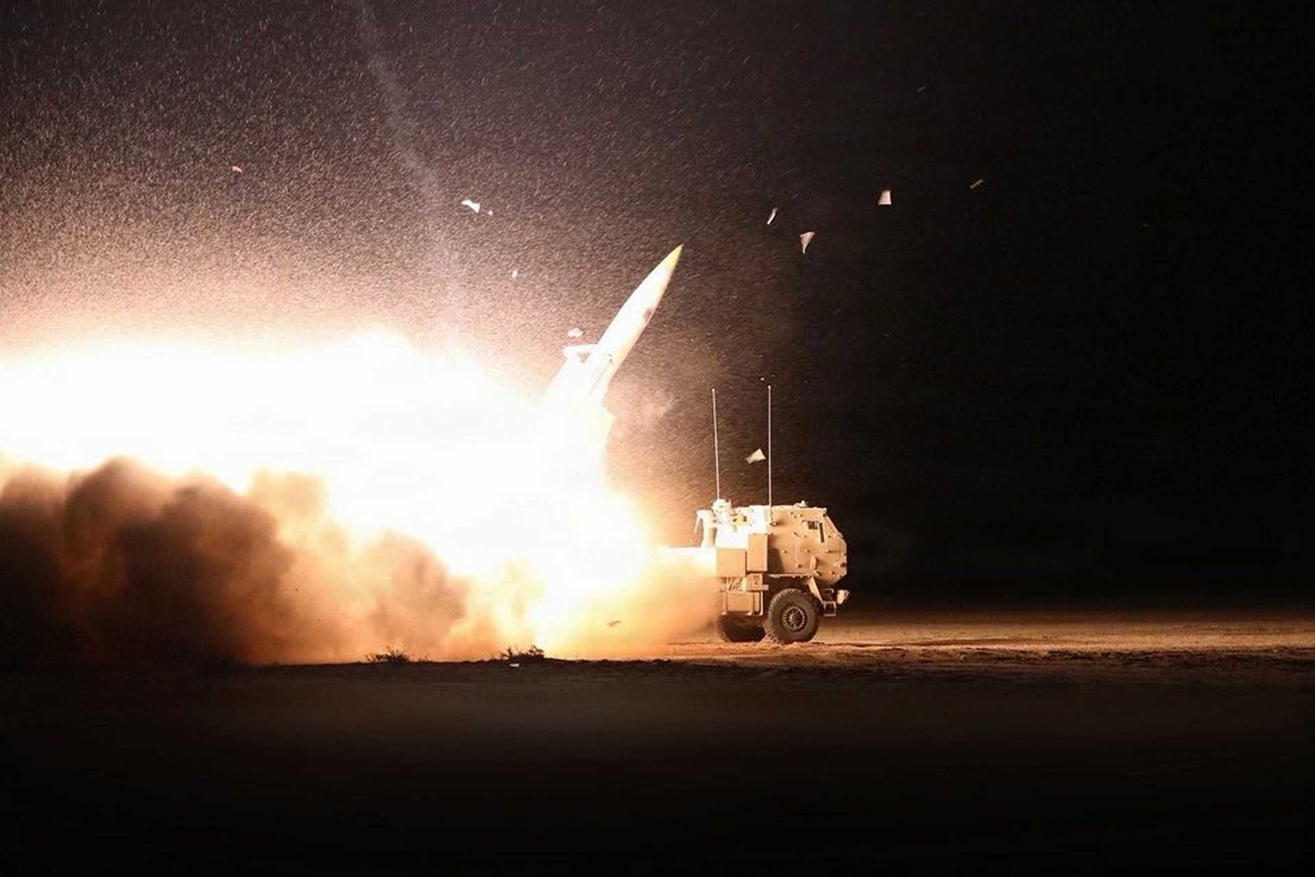 US Army HIMARS launcher fires ATACMS missiles from Kuwait during Operation Epic Fury against Iranian targets