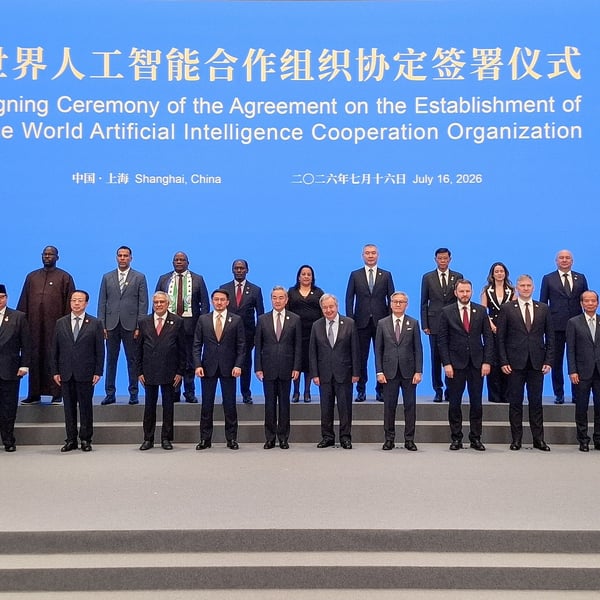 Wang Yi signs WAICO founding document at World AI Conference Shanghai 2026