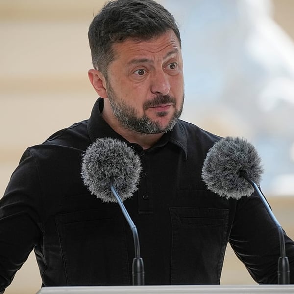 Ukrainian President Zelenskyy warns of massive Russian attack within 48 hours after Kyiv arms exhibition strike