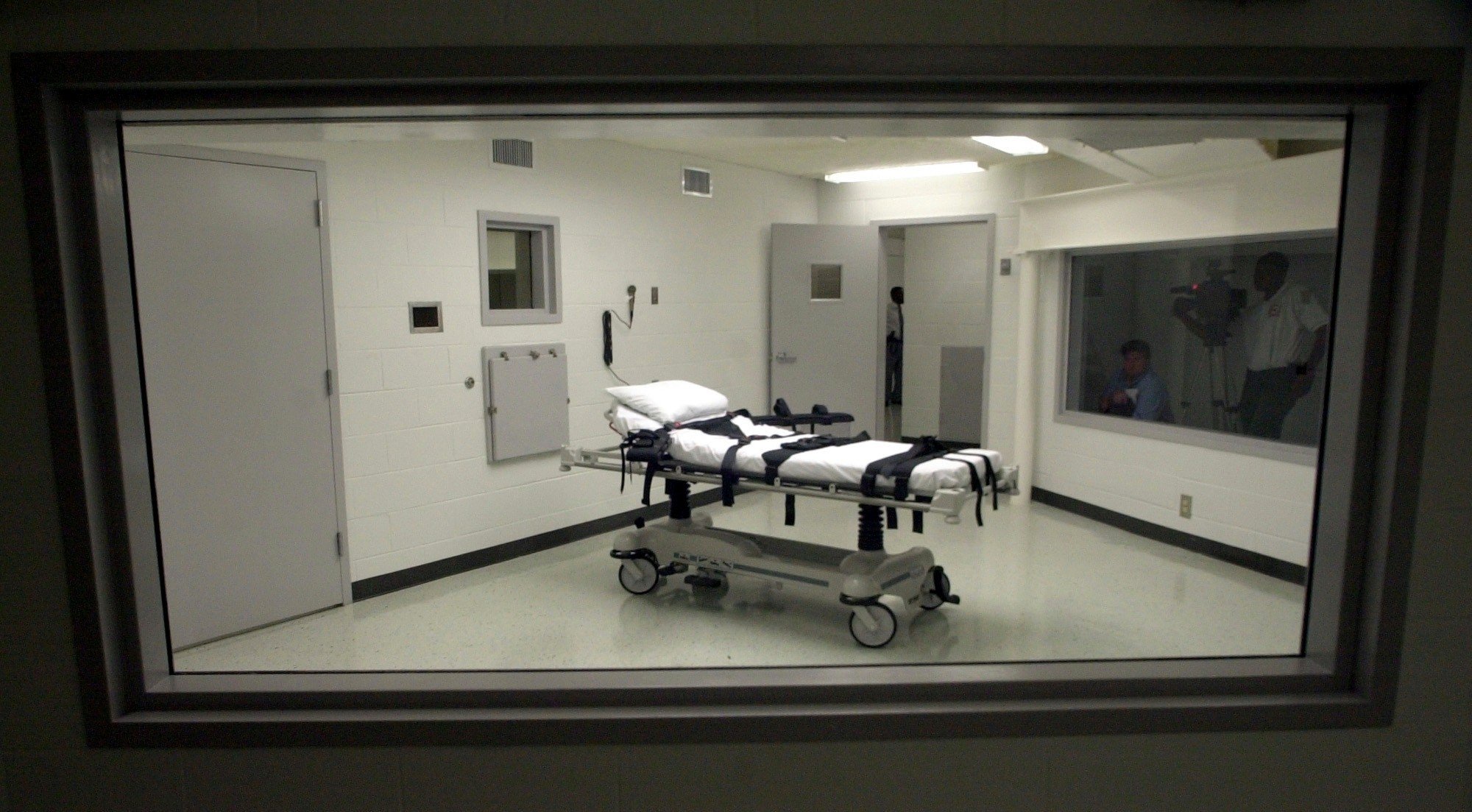 Alabama lethal injection chamber at Holman Correctional Facility where Jeremy Williams will be executed on August 13 2026