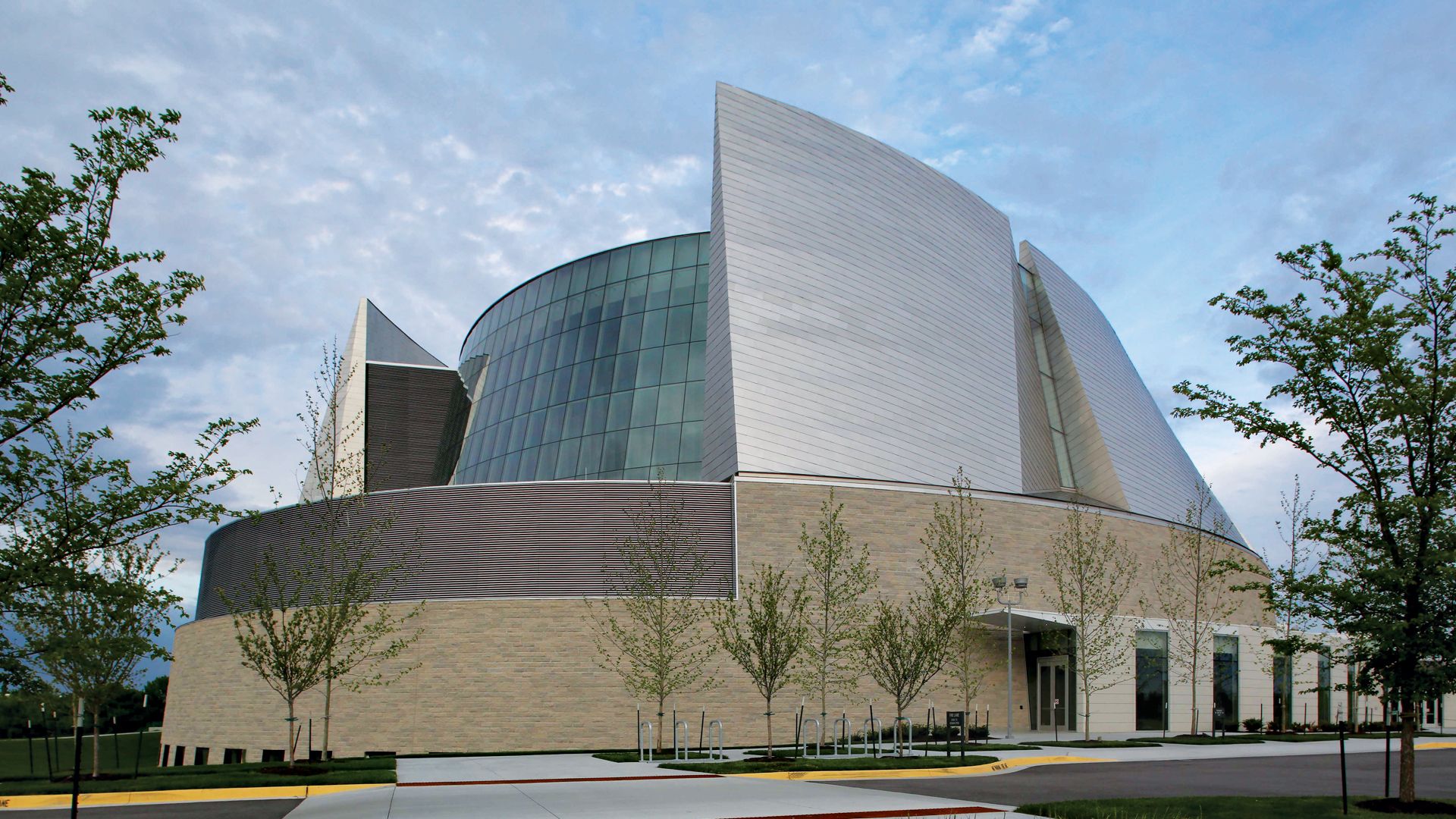 The Church of the Resurrection in Leawood, Kansas, founded by Democratic Senate candidate Adam Hamilton, the largest United Methodist Church in the United States