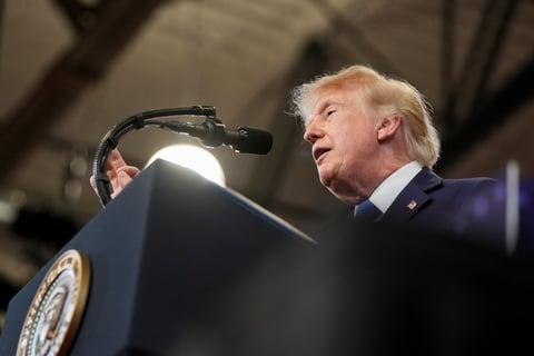 Donald Trump threatens to bomb Oman as Iran war 60-day deal expires