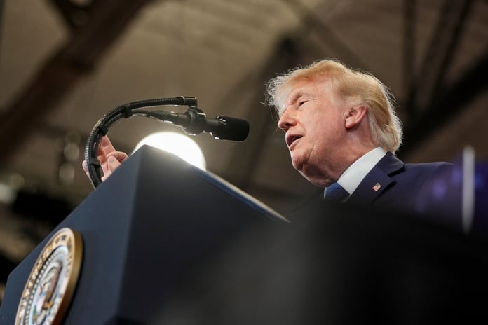 Donald Trump threatens to bomb Oman as Iran war 60-day deal expires