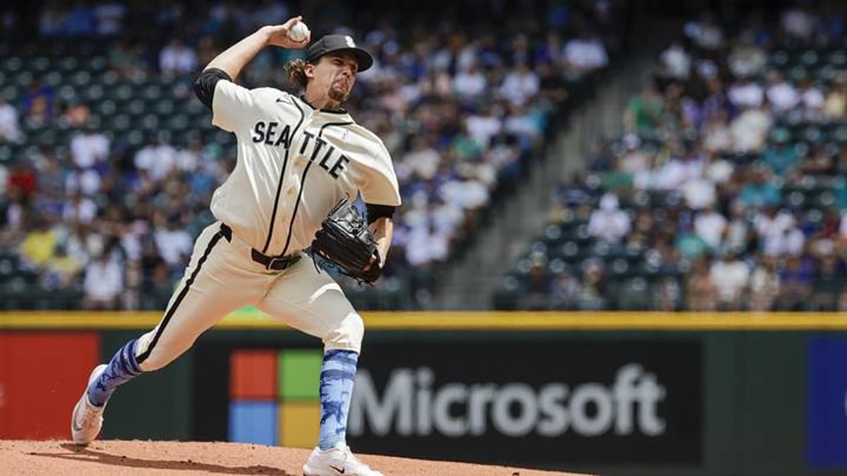Logan Gilbert Seattle Mariners pitcher throwing at T-Mobile Park 2026