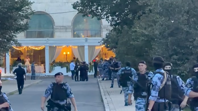 Moscow restaurant bombing Kudrinskaya Square explosion kills three August 2026