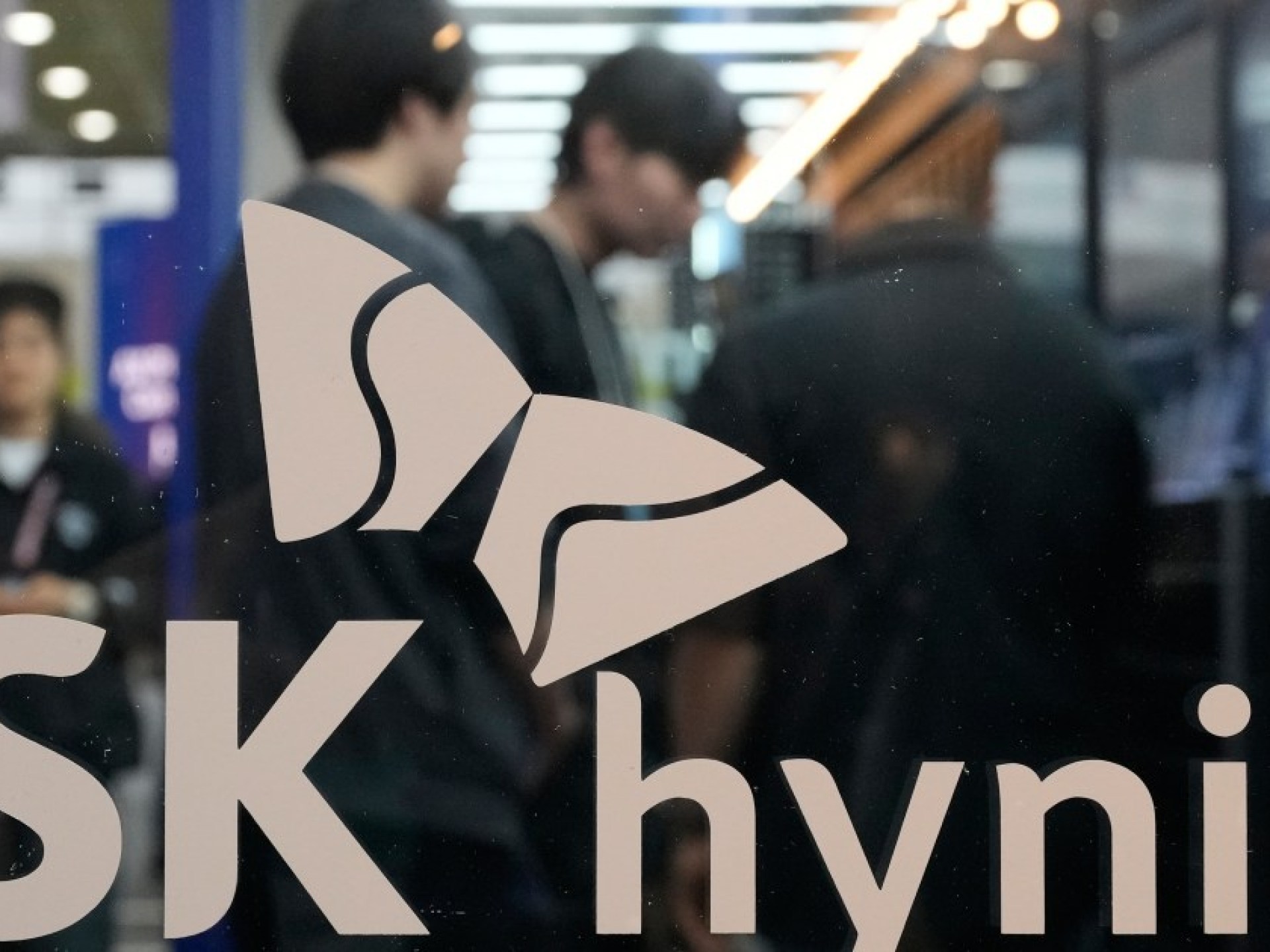 Nasdaq 100 today: the SK Hynix logo, the South Korean memory chipmaker that listed on the Nasdaq in July 2026