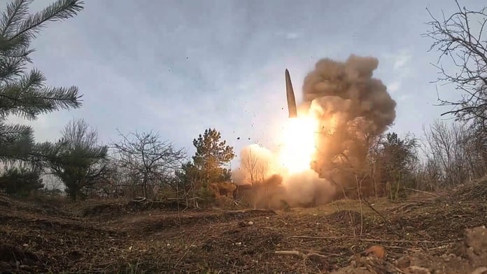 Russian FAB-3000 strike targeting Ukrainian UAV command centers in the Donetsk and Kherson regions