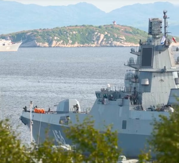 Russian warships Marshal Ustinov Admiral Golovko Arctic naval exercises 2026