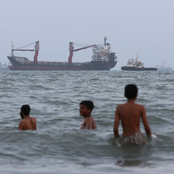 Ships anchored in the Strait of Hormuz as Iran-US peace talks stall August 2026