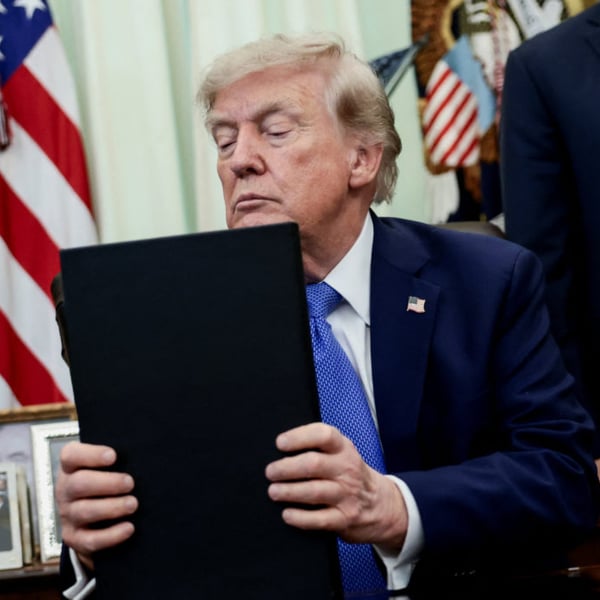 President Donald Trump signs new executive orders targeting birthright citizenship and birth tourism at the Oval Office on August 6, 2026