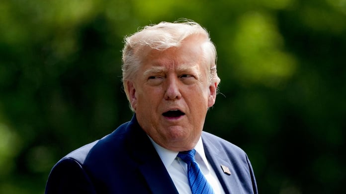 Donald Trump announces halt to Iran military strikes amid Strait of Hormuz deal talks August 2026