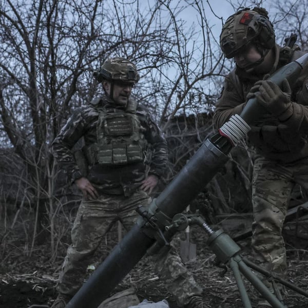 Ukrainian soldiers at frontline position as Russia calls for counter-terrorism cooperation against Ukraine