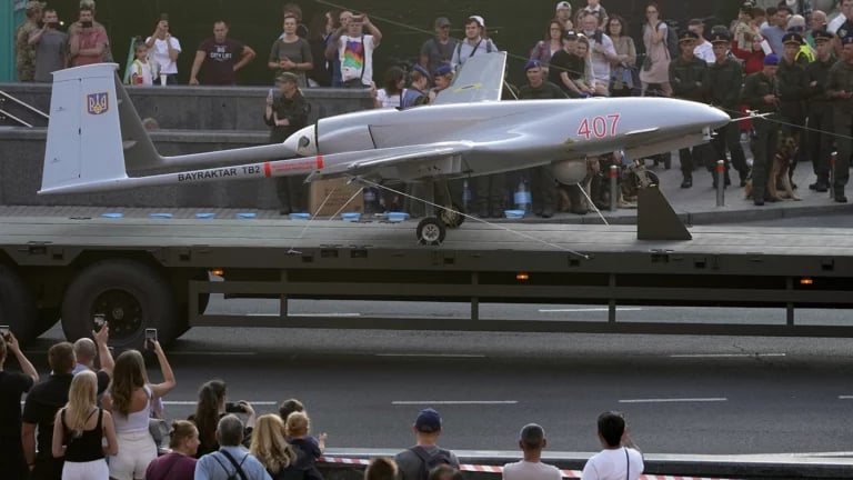bayraktar drones turkey to Ukraine