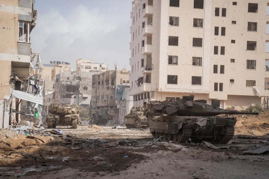 Israeli-tank-in-gaza