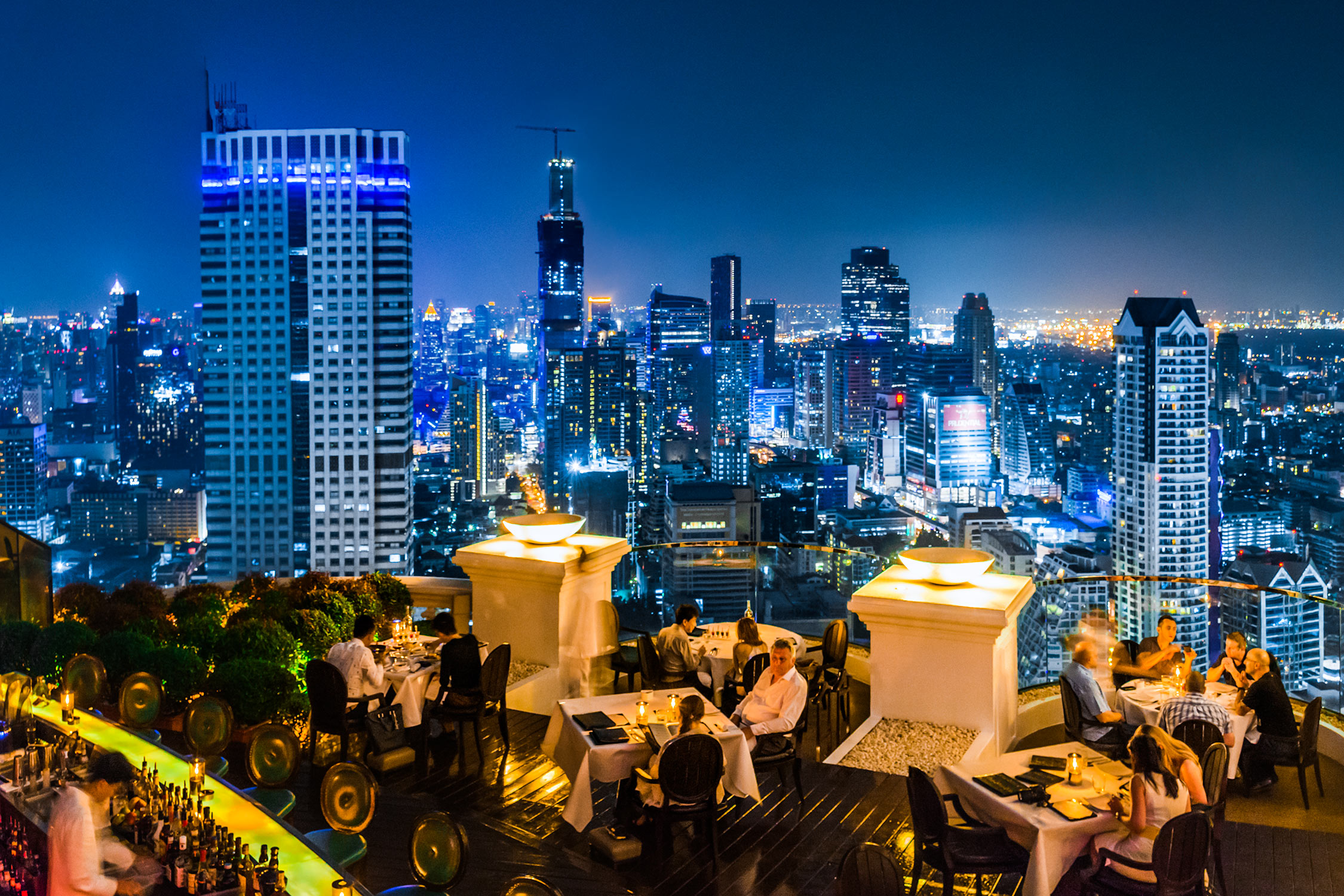 Rooftop Bars – Sky-High Views