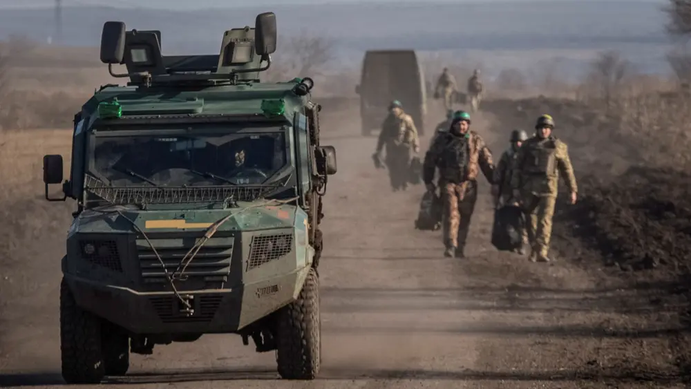 Shortage of soldiers Ukraine, surrender zelenskyy Russian army Putin