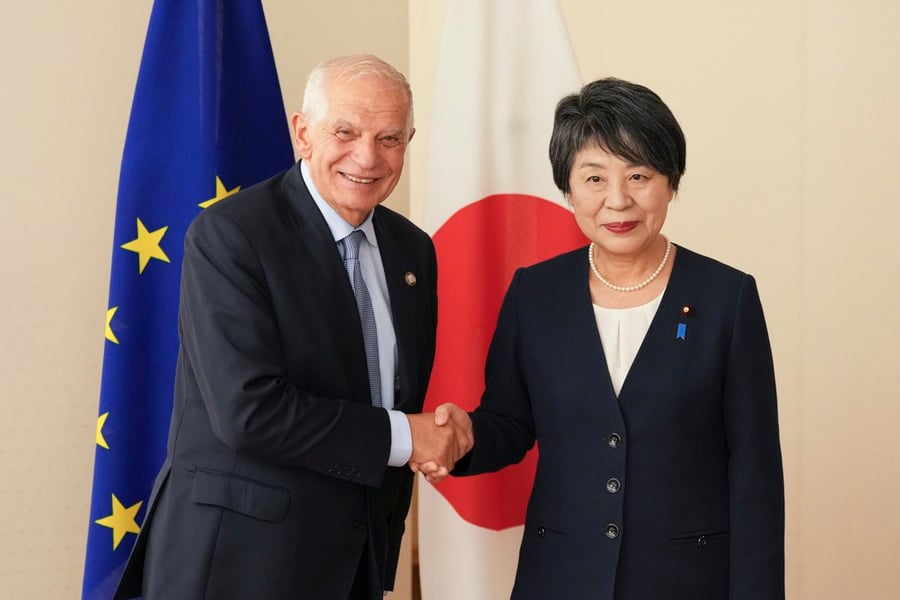 Josep Borrell and Yoko Kamikawa