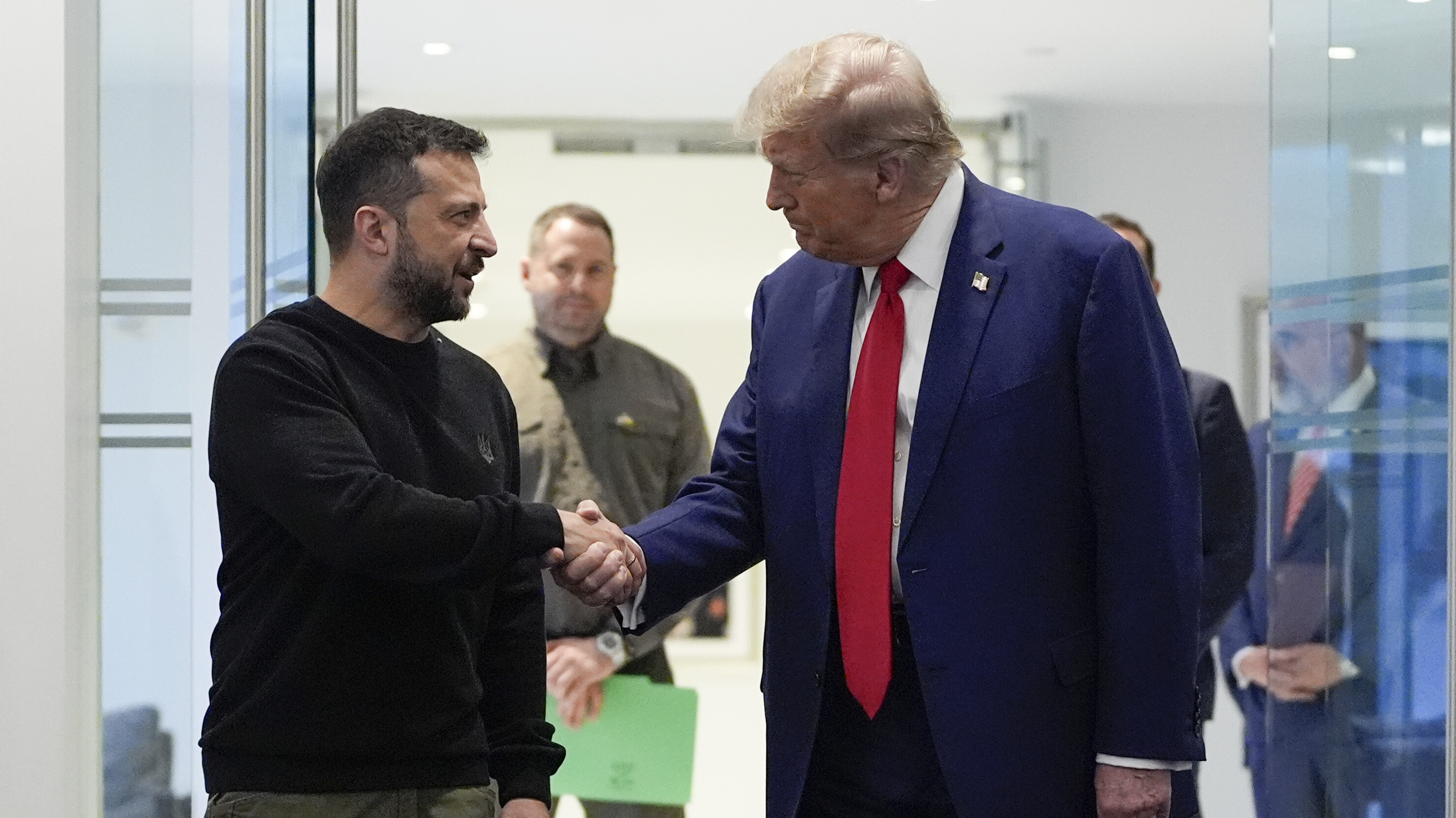 Donald Trump meets with Ukraine's President Volodymyr Zelenskyy