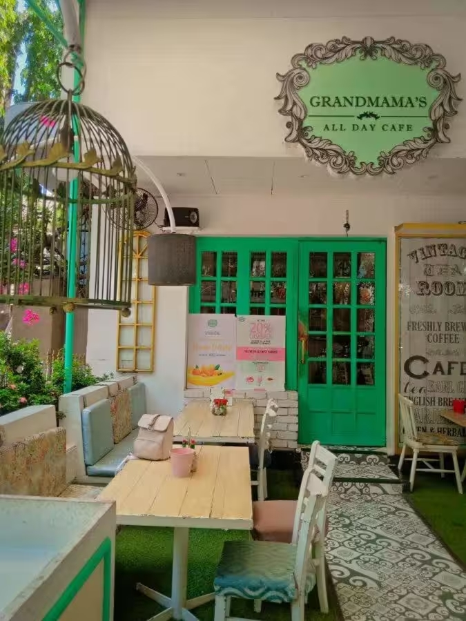 Grandamama's Cafe Juhu