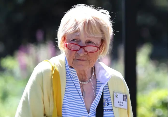 Astrid Menks at Allen & Company Sun Valley Conference, July 14, 2023 Astrid Menks, Warren Buffett wife, Astrid Menks age, who is Astrid Menks, Astrid Menks Omaha
