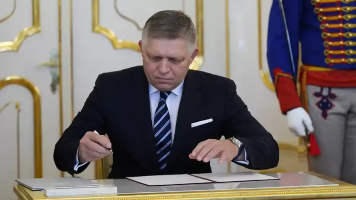 Slovakia threatens to halt aid to Ukraine over gas transit dispute