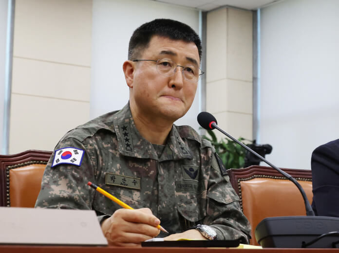 South Korea military commanders suspended, martial law South Korea, blocking parliament, Lieutenant General Lee Jin-woo, Lieutenant General Kwak Jong-geun, Lieutenant General Yo In-hyun, South Korea political crisis, Yun Seok-yul martial law, South Korea impeachment, military prosecutor's office, South Korea political opponents, pro-North Korean forces, South Korea ruling party