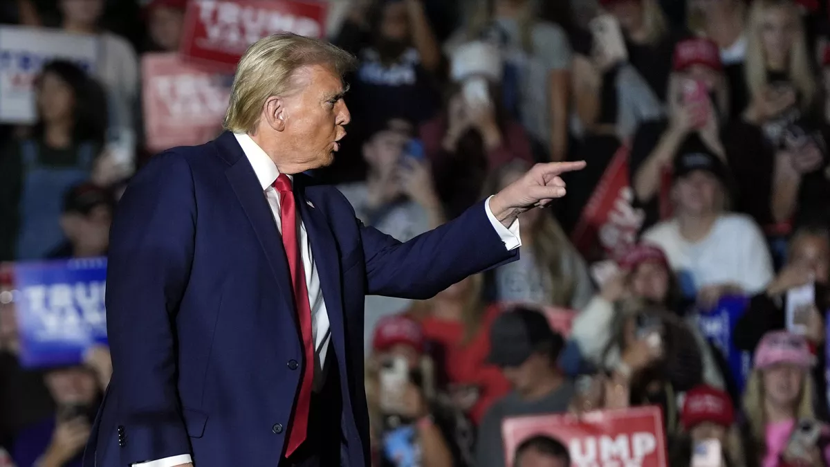 Trump trade policies, global economic crisis, US dollar impact, tariffs 2025, international trade disruption