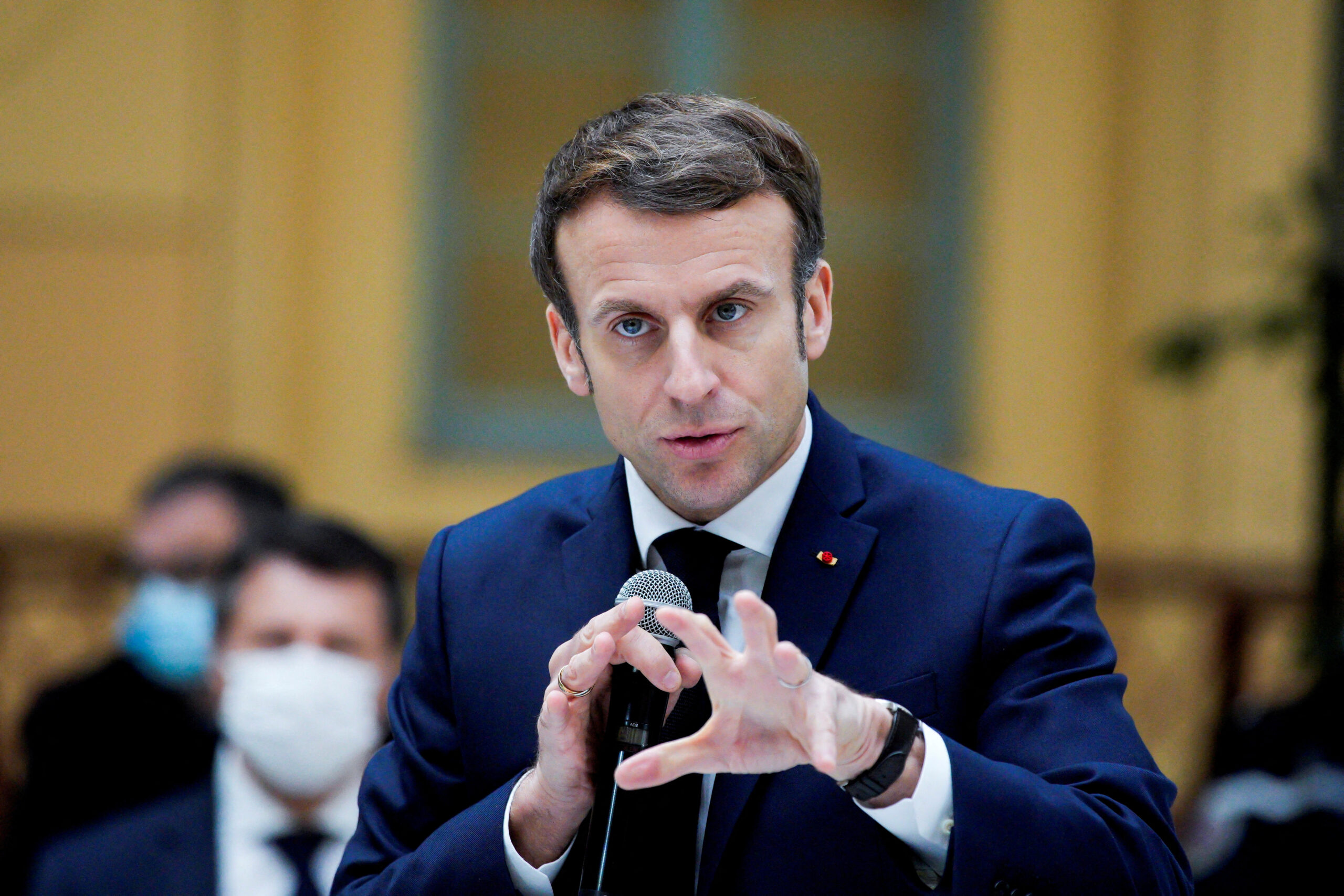 Macron urges US to help convince Russia to negotiate on Russo-Ukraine conflict