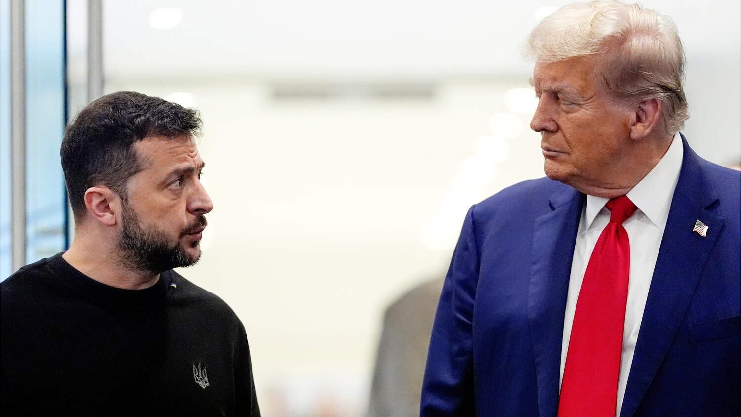 Trump Ukraine peace talks, Moscow Kyiv resistance, Russia Ukraine conflict 2024, Zelenskyy Trump meeting, Ukraine peace negotiations